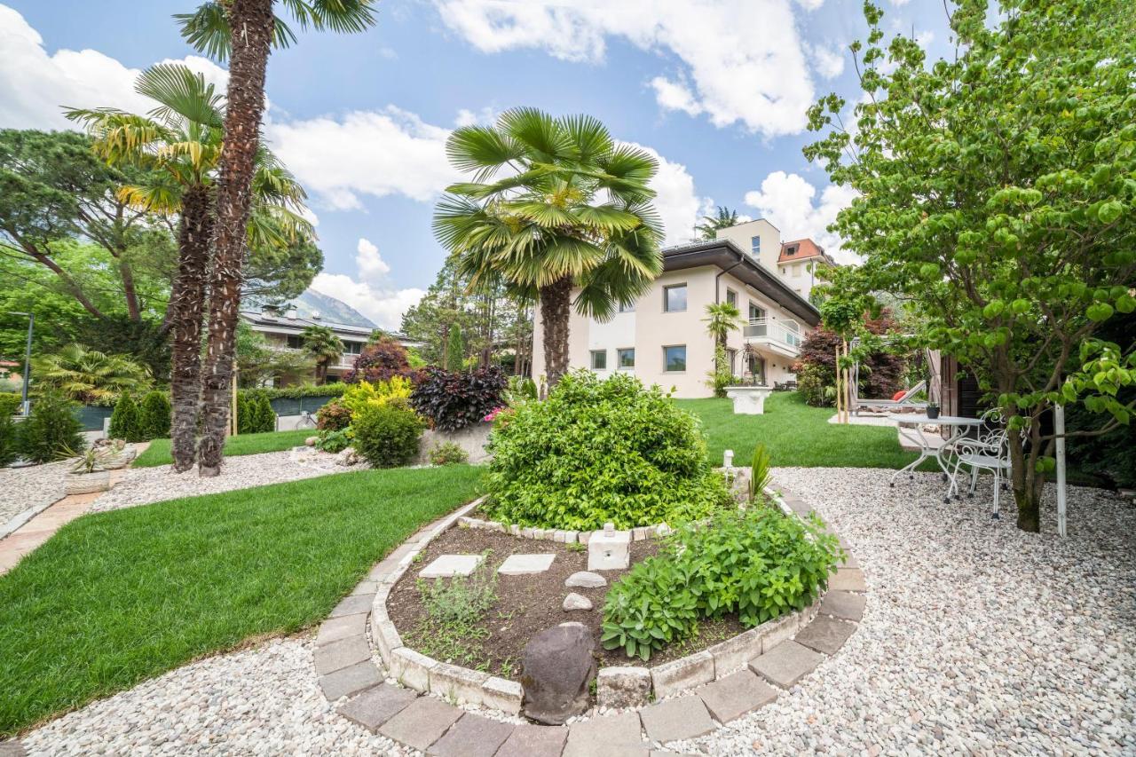 Ferienwohnung Maia Garden Meran Exterior foto