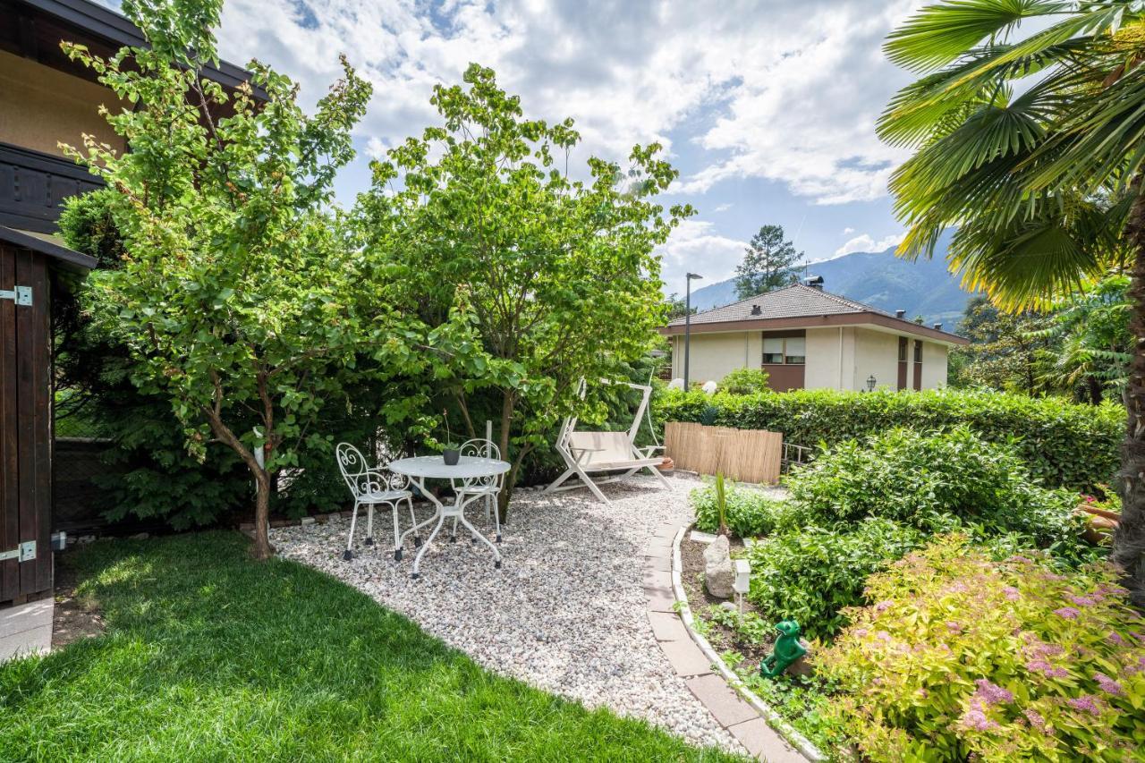 Ferienwohnung Maia Garden Meran Exterior foto
